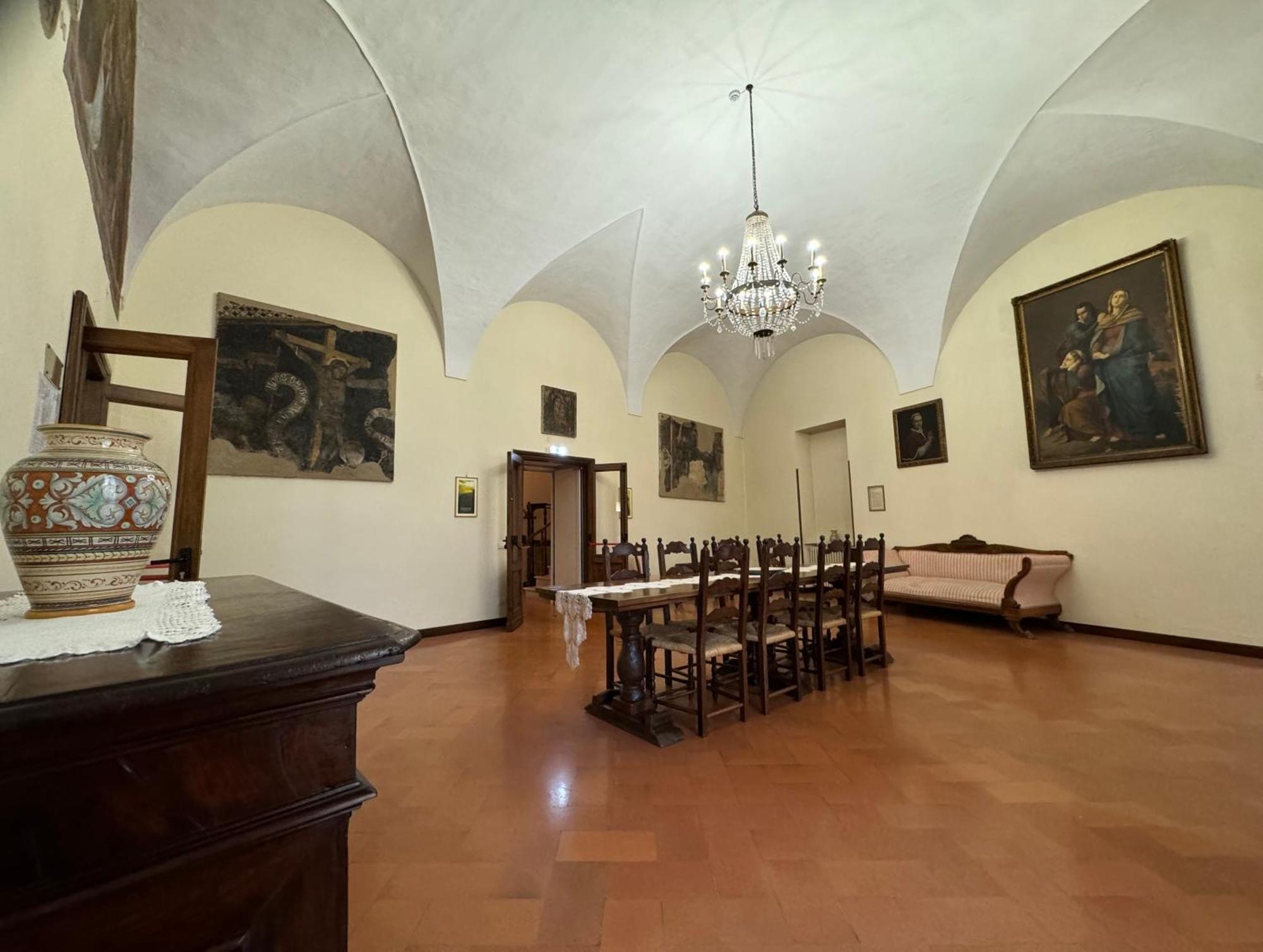 Hotel Monastero Ss. Annunziata Todi Exteriér fotografie The Hall of the Archducal Family