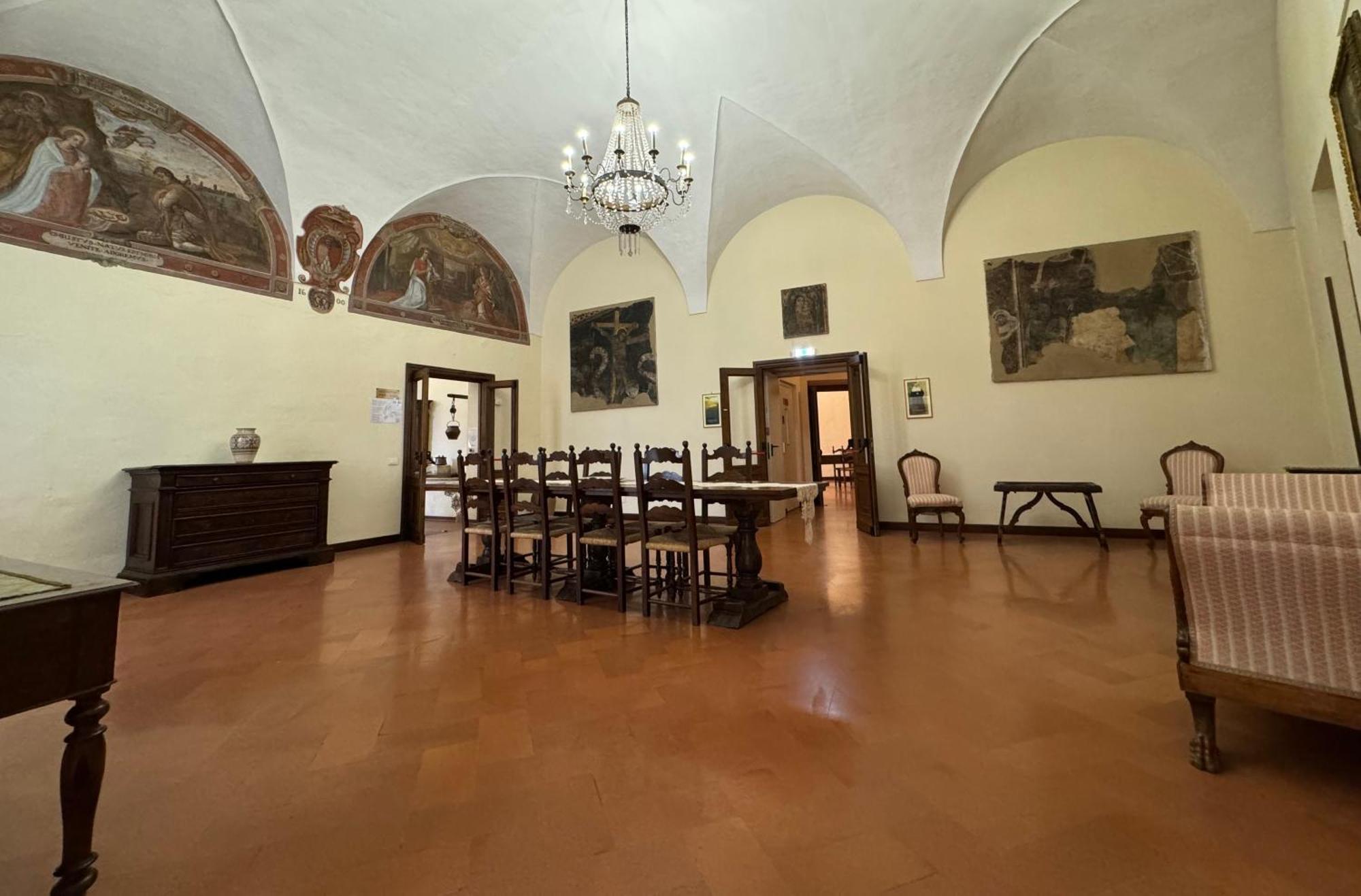 Hotel Monastero Ss. Annunziata Todi Exteriér fotografie The Hall of the Knights