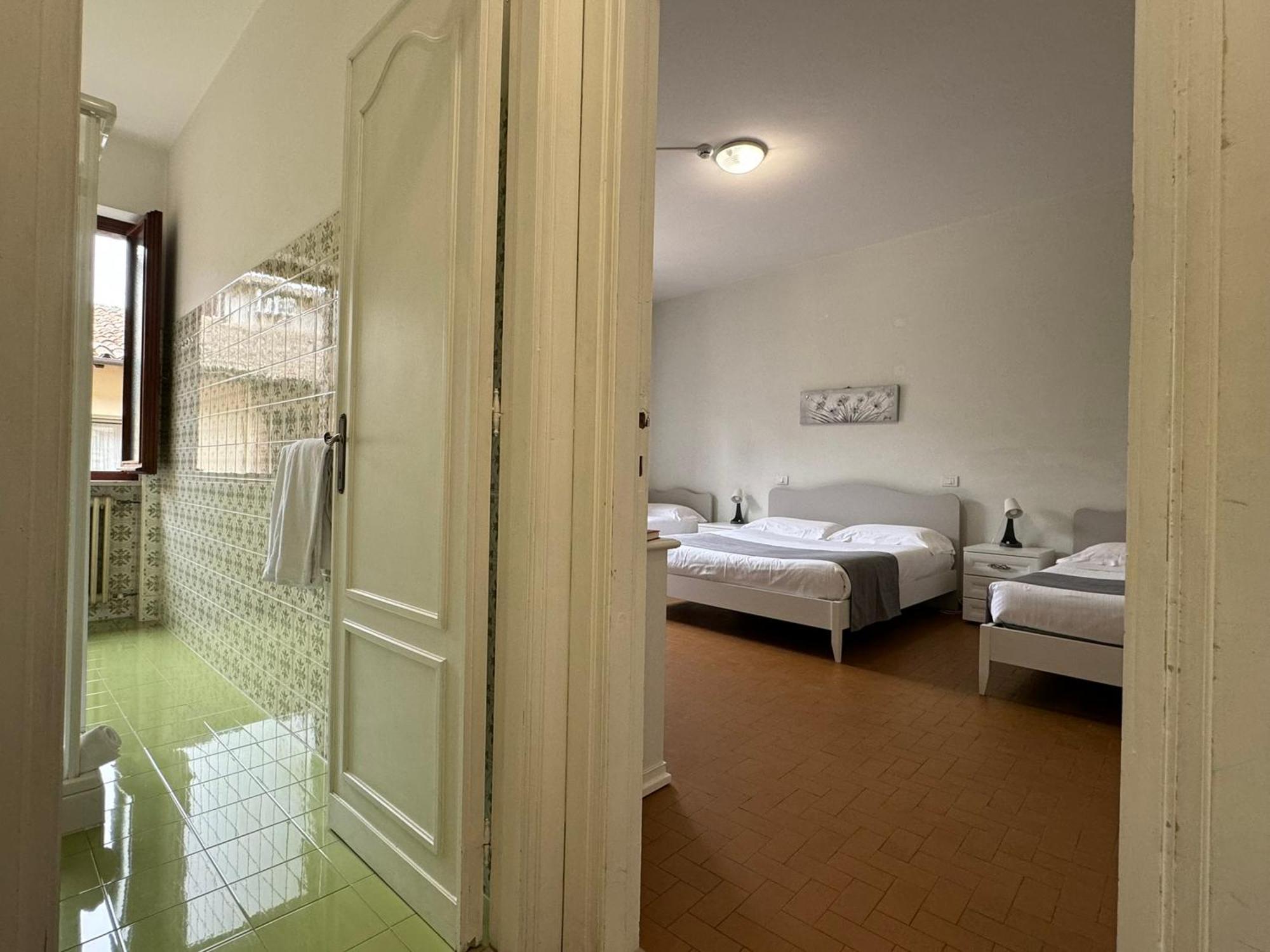 Hotel Monastero Ss. Annunziata Todi Exteriér fotografie A room at the hotel